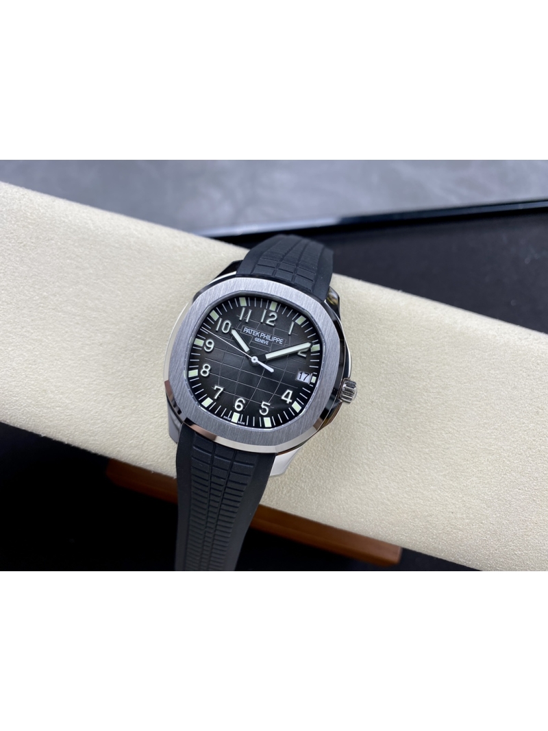 Patek Philippe Aquanaut 5168G-010, White Gold, 42.2mm, Black Dial, Automatic, Men's Luxury Watch