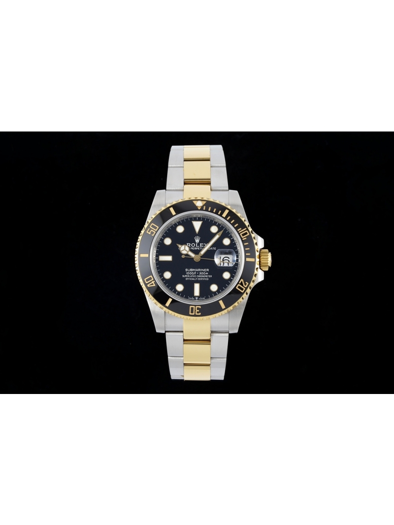 Rolex Submariner Divers' Watch 41mm steel gold