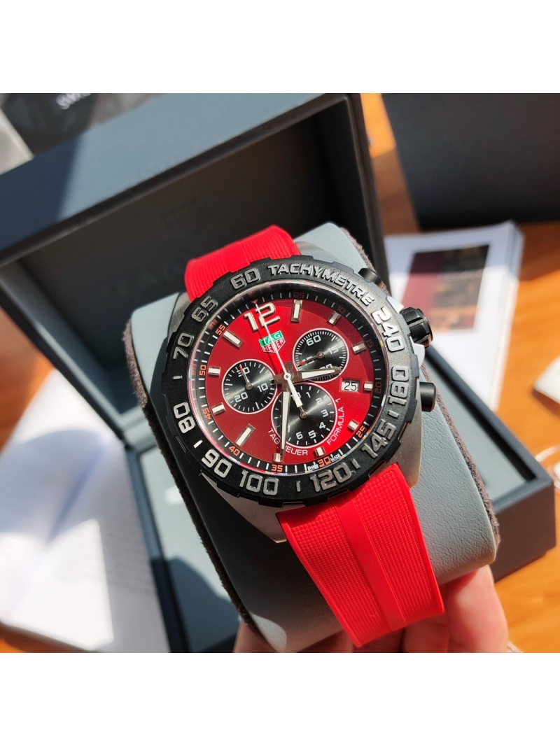TAG Heuer Formula 1 Chronograph 43mm watch - Red Dial