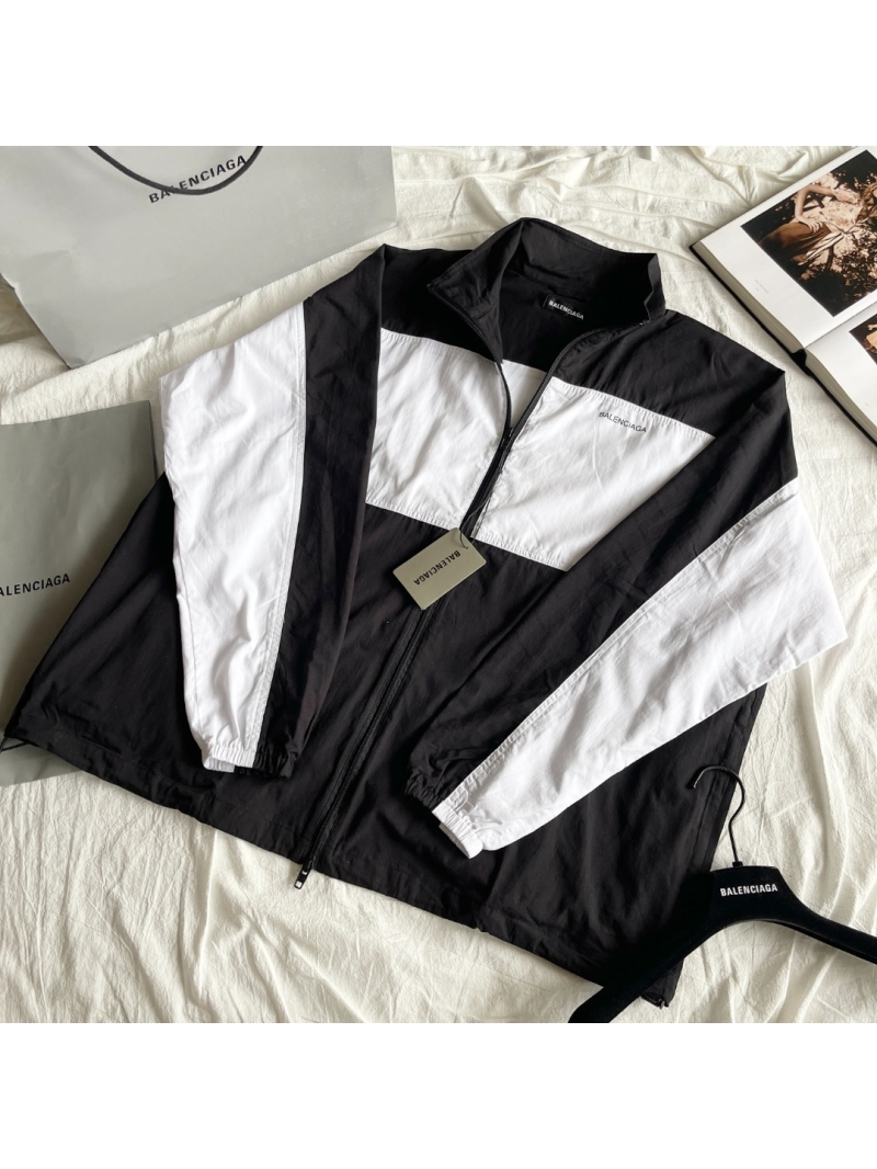 Balenciaga Classic Black and White Sports Zipper Jacket - Monochrome
